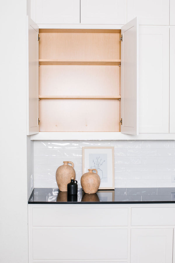 How to Naturally Clean Grease Off Kitchen Cabinets