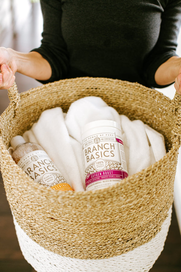 How to get heavy fragrance out of clothing