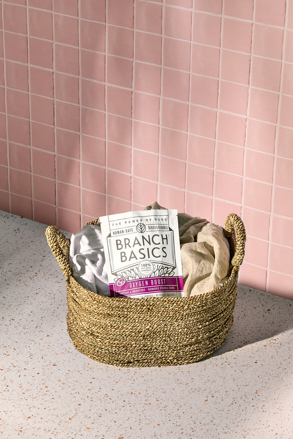 Laundry Bleach Alternatives: 7 Human-Safe and Environmentally Safe Options