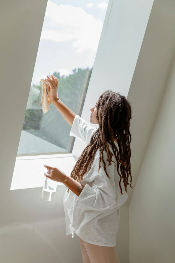 6 Safe And Natural Cleaning Products & Tools For Asthma Sufferers